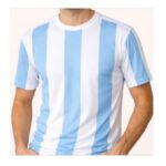 Camiseta Argentina 2026 unisex con franjas celestes y blancas estilo clásico