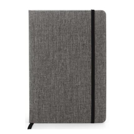 Cuaderno gris con banda elástica negra y marcador de cinta